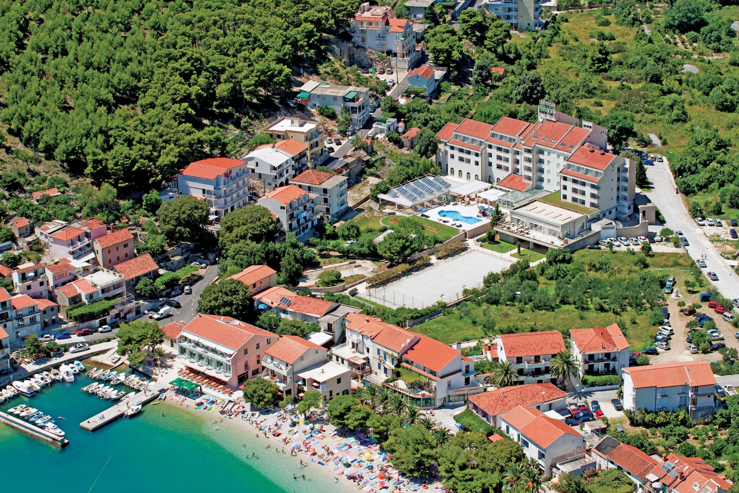 Makarska rivijera - Drvenik - Hotel Quercus 4*